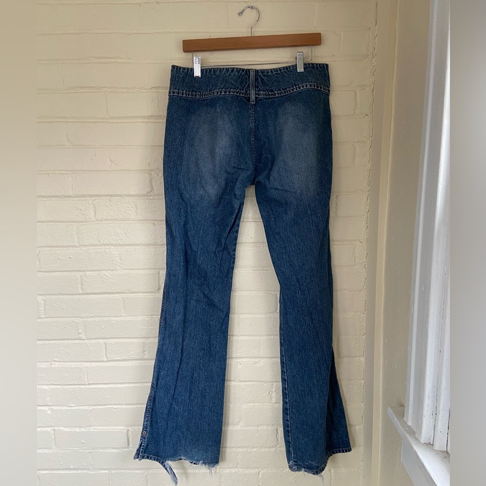 Y2K Silver Low Rise Bootcut Flare Jeans - Picture 2 of 7